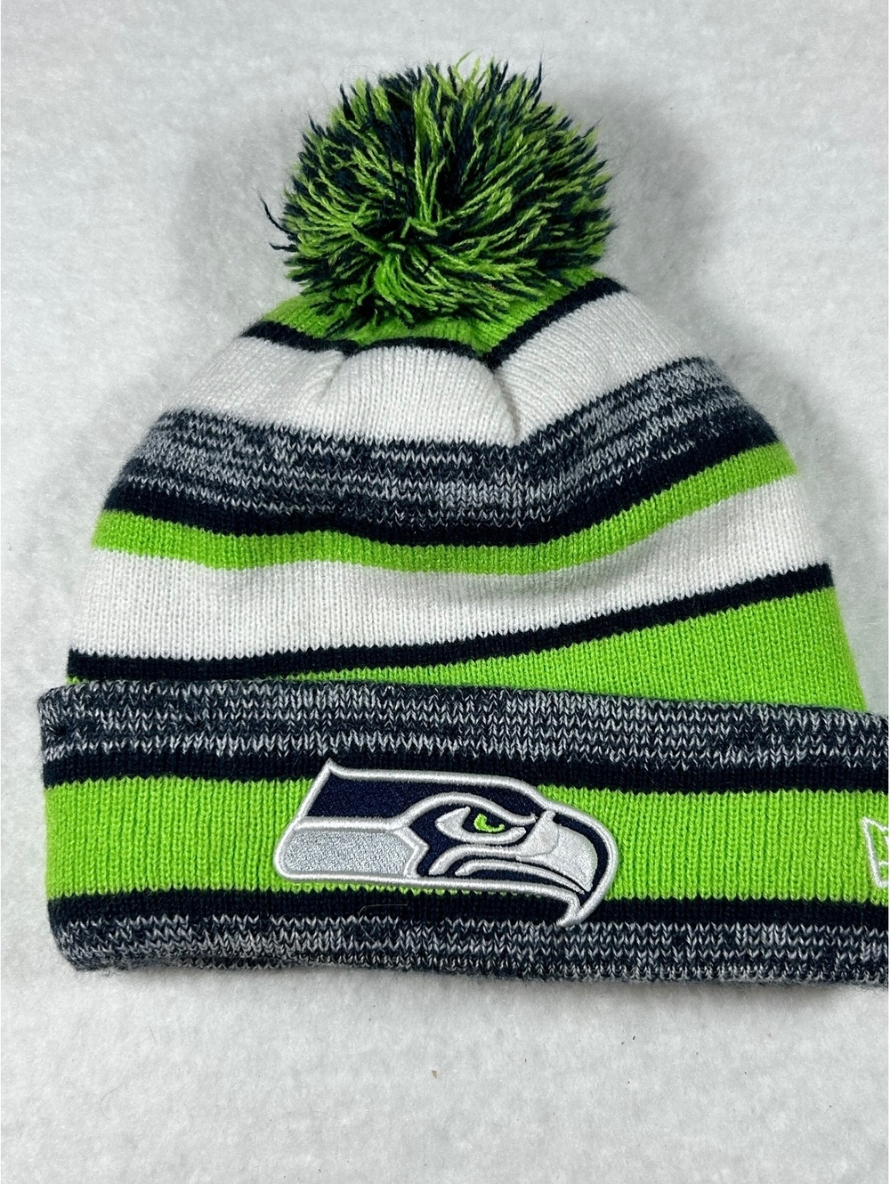 New Era Seattle Seahawks NFL Pom Pom Beanie Hat